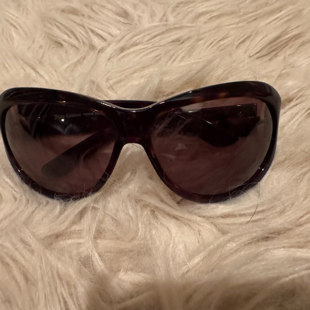 Juicy Couture Tortoise shell color sunglasses